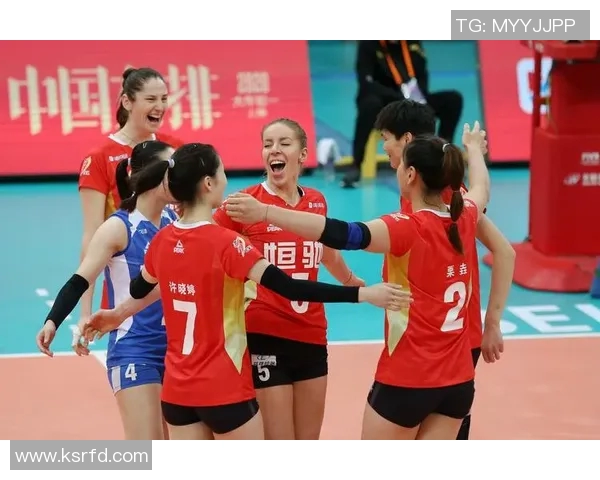 南京排球队的团队协作之道：探索排球运动中的默契与配合技巧